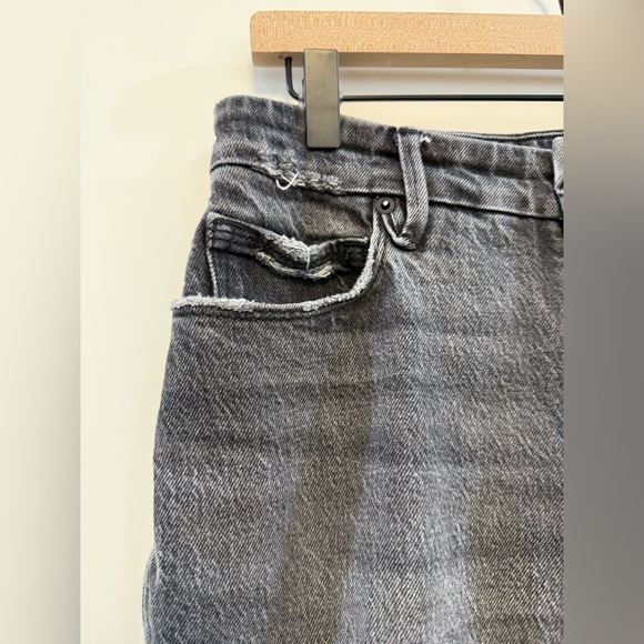 GOOD AMERICAN BLACK MOM JEANS SIZE
2/26" EUC - Picture 7 of 10